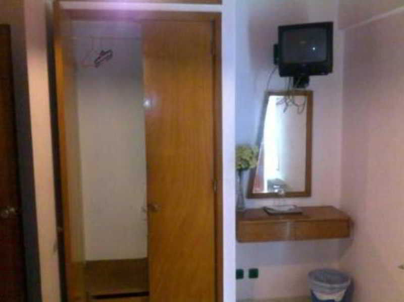Residencial Condado Hotel Фаро Екстериор снимка